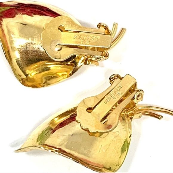 VINTAGE⚜️12K GOLD FILLED & Cultured Pearl Petal Clip Earrings - Picture 9 of 11